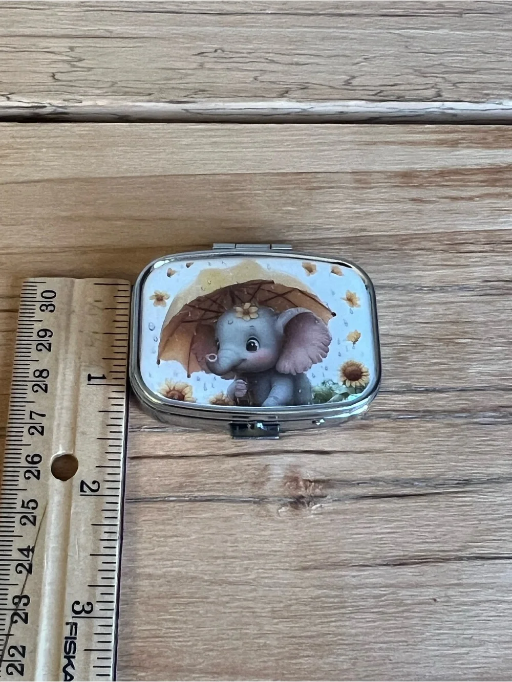 Baby Elephant Compact Mirror Pill Box/Travel Jewelry Box For Your Purse